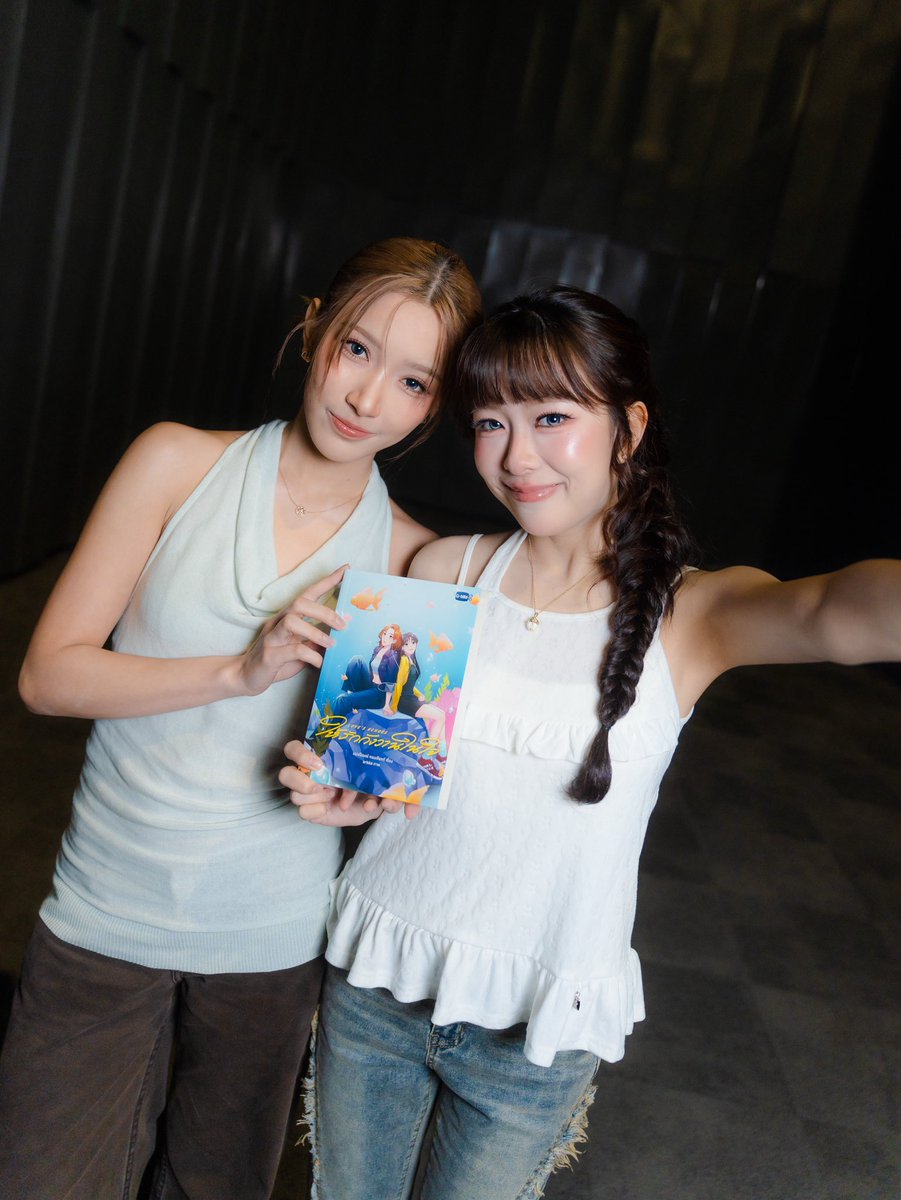 LovesEchoes_'s tweet photo. วันนี้ขอบคุณทุกคนที่มางานพูดคุยเกี่ยวกับนวนิยาย Love’s Echoes ให้รักกังวานในใจ ในงาน GMMTV FANIVAL 2026 : Happy Family 💓✨

#LovesEchoesSeries 💓
#GMMTVFANIVAL2026HappyFamilyxJYM
#GMMTVFANIVAL2026HappyFamily
#GMMTV https://t.co/TttMItehFf