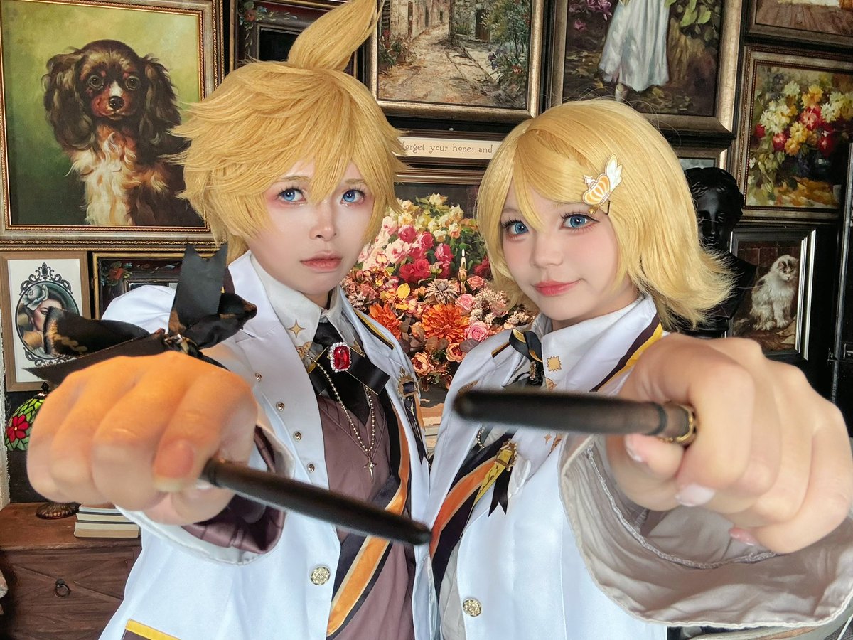 _MINHUA's tweet photo. #cosplay #Vocaloid #镜音双子 #镜音连 #镜音铃 https://t.co/oQQg7frd8o