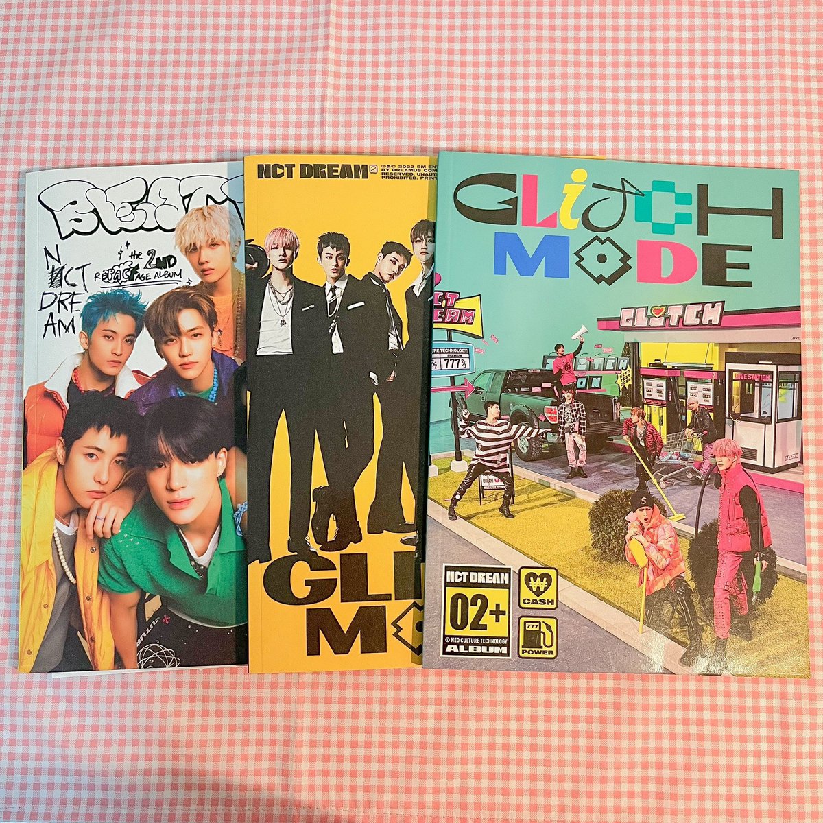 _BDBOYY's tweet photo. พร้อมส่ง / wts 🎀

♡ บั้มเปล่า beatbox glitch mode บั้มละ 60 บาทรวมส่ง💘(เหมา 170 รส)

#ตลาดนัดnct #ตลาดนัดnctdream #ตลาดนัดอซท ตามหา https://t.co/dZ8VkvB8TS