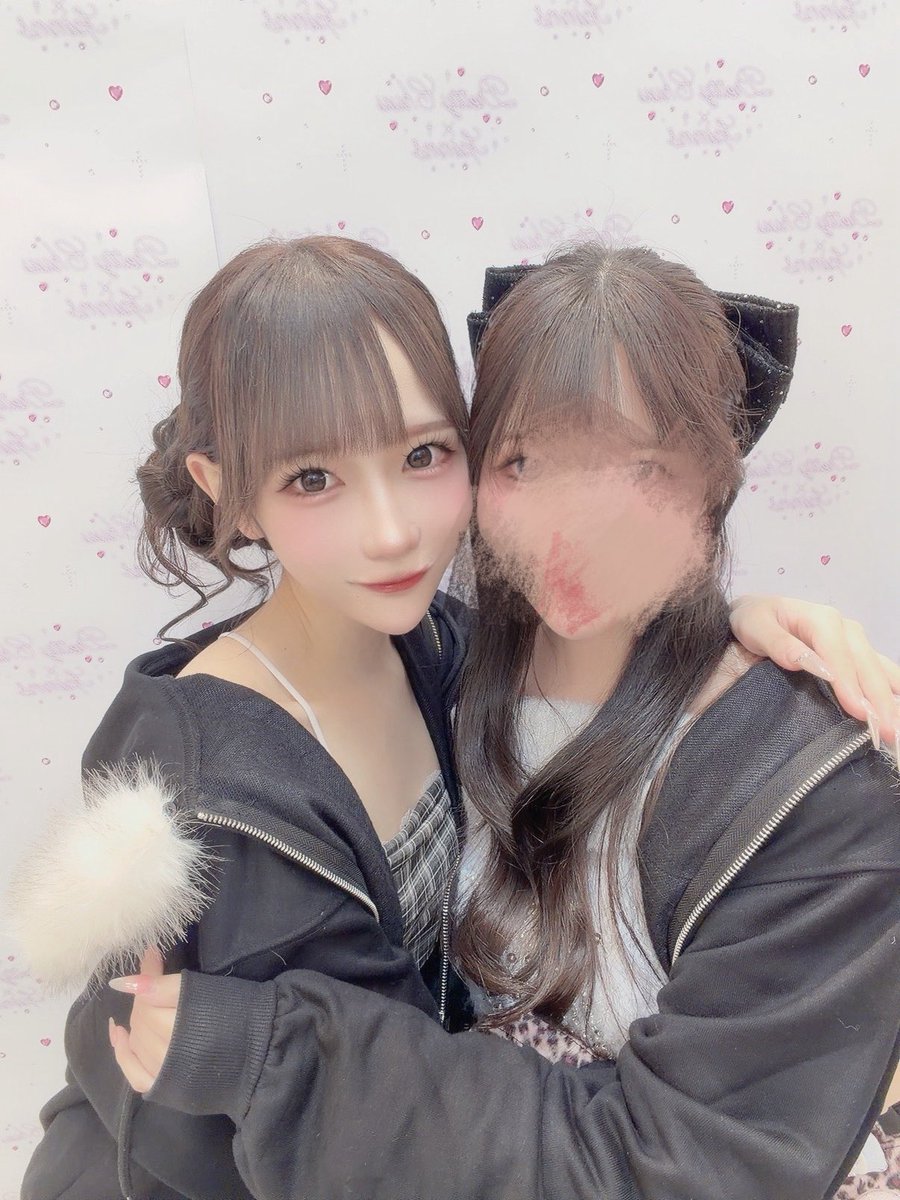 chi_chinalove's tweet photo. えーんちなぴ可愛かったし
初めてめあちゃんとりこてんとお話出来た…
めっちゃ可愛かったし
ちなぴは可愛すぎて優勝してた😭💓

名前呼んでもらえてウホウホしてしまった)))
次会えるのは31かな🩵

 #ちなちゅに夢Chuu
 #りこてんのトリコ
#みてみてめあちゃん https://t.co/nAc1NZvrTQ