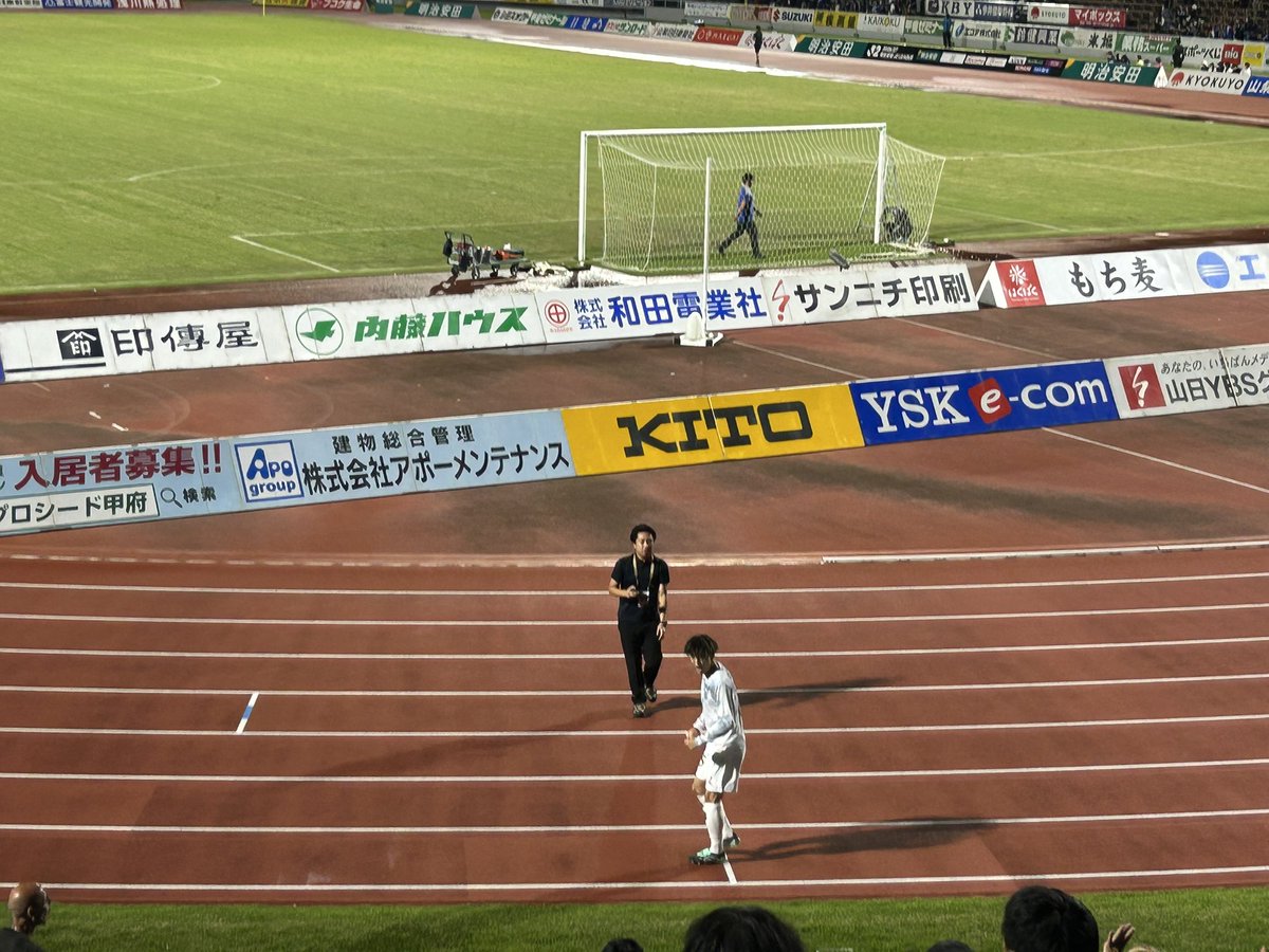ktwon1030's tweet photo. 國武大喜び！
#カターレ富山 https://t.co/1zL67JtFQM