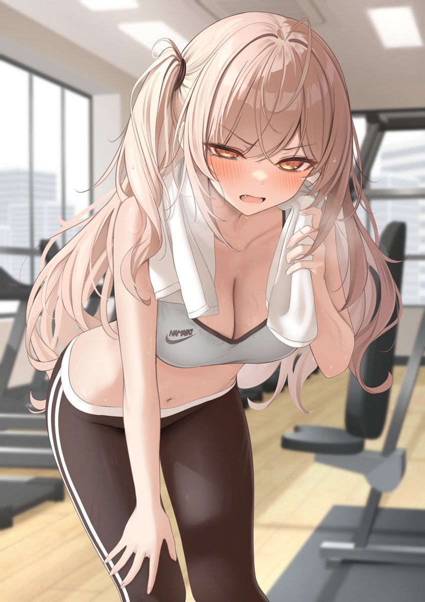 curl_Q_'s tweet photo. 「ハァハァ…疲れててもどこ見てるかくらい分かるからね💢」 https://t.co/PdURx96O5s