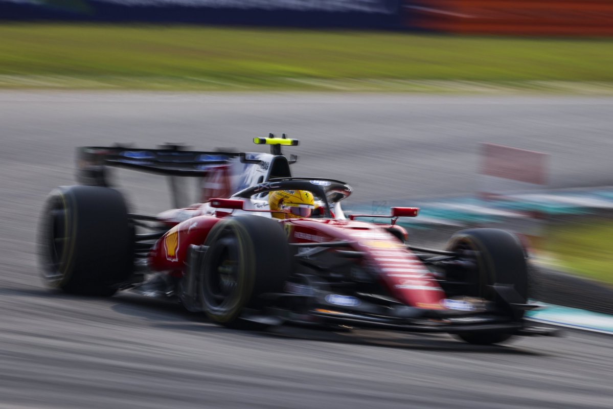 Junk_Driver29's tweet photo. πβΌοΈPole de Verstappen βΌοΈ π
Primera pole para Verstappen en esta temporada
1- Max Verstappen
2- Lewis Hamilton
3- Isack Hadjar
10-Gabriel Bortoleto
12-Fernando Alonso
13-Carlos Sainz
15-Franco Colapinto
22-Checo PΓ©rez
#F1 #BahrainGP #Race #Raceweekend https://t.co/YXl8a4nTPw