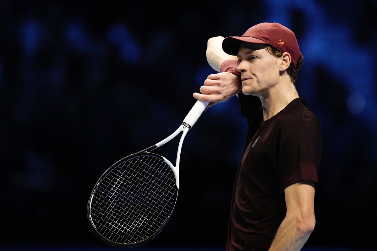 tuttosport's tweet photo. #Sinner salta il Masters 1000 di Shanghai, slitta ancora il rientro: Jannik annuncia il forfait sui social 👉 https://t.co/VabkqP8Ree https://t.co/APrwJNiUwB
