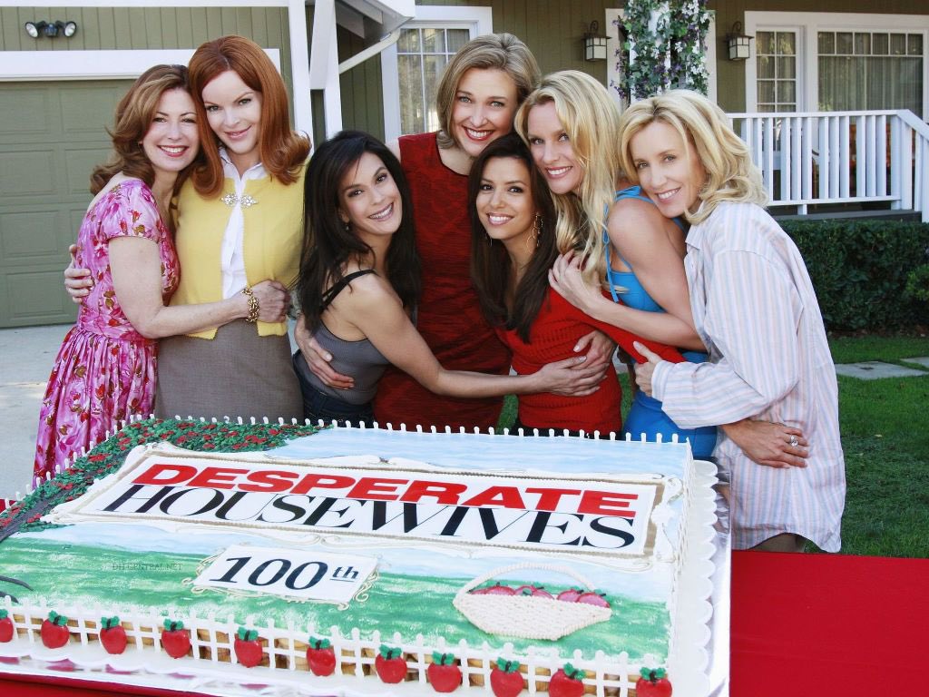 kathreetruther's tweet photo. 22 years ago the show that changed my life premiered 🍎❤️ https://t.co/MgHxjOxVcX