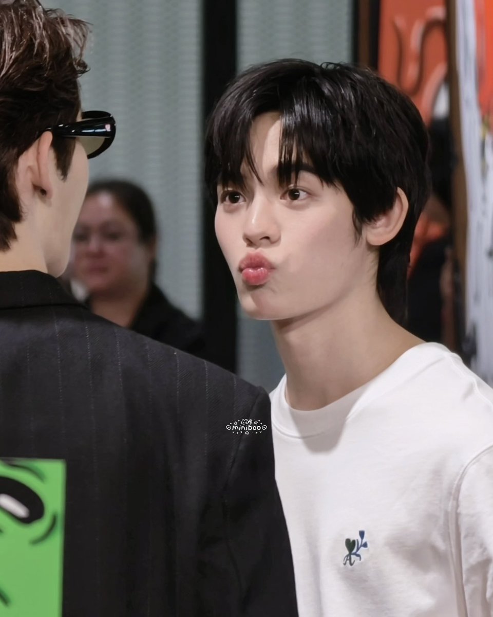 fabianxst's tweet photo. น่ารักไม่รู้ตัวทุกที ♡ T ⤙T ♡ https://t.co/ZZ2xvmfDz5