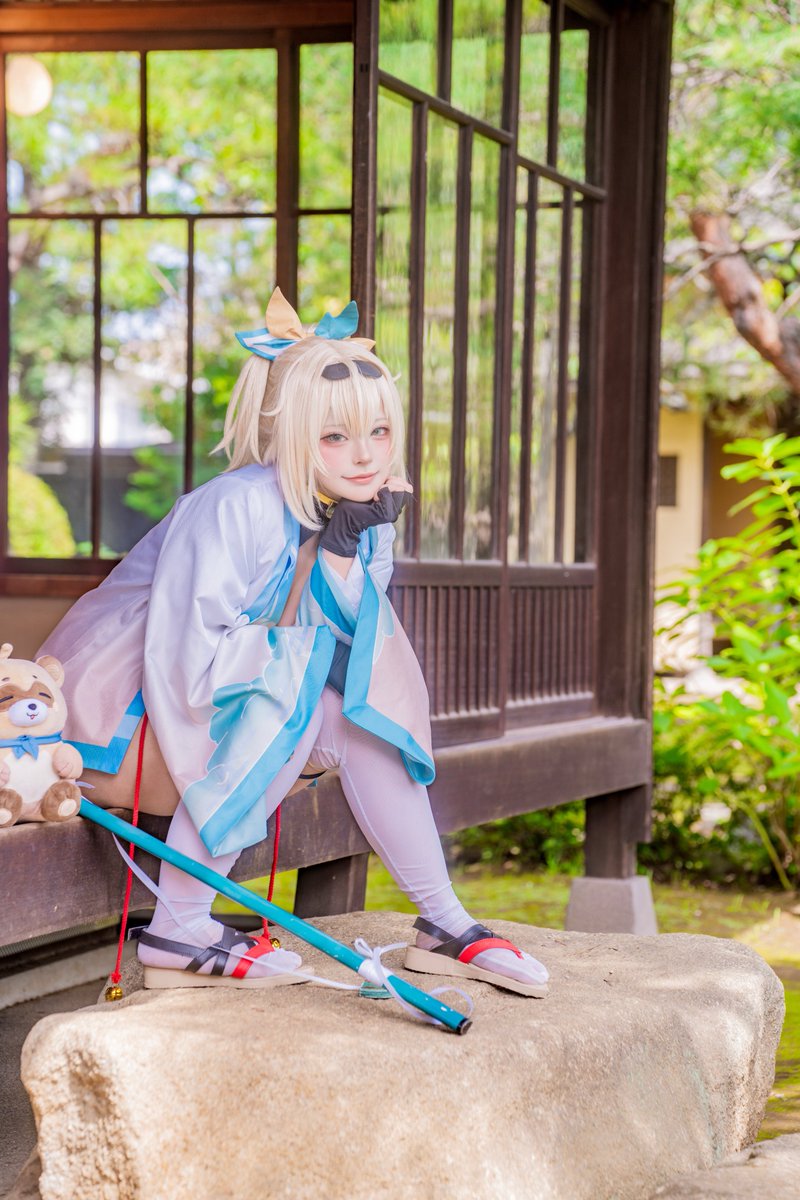 isa_girlcos's tweet photo. #ホロクル12th の表紙と裏表紙を公開♡🍃 https://t.co/Eq030GYGhz