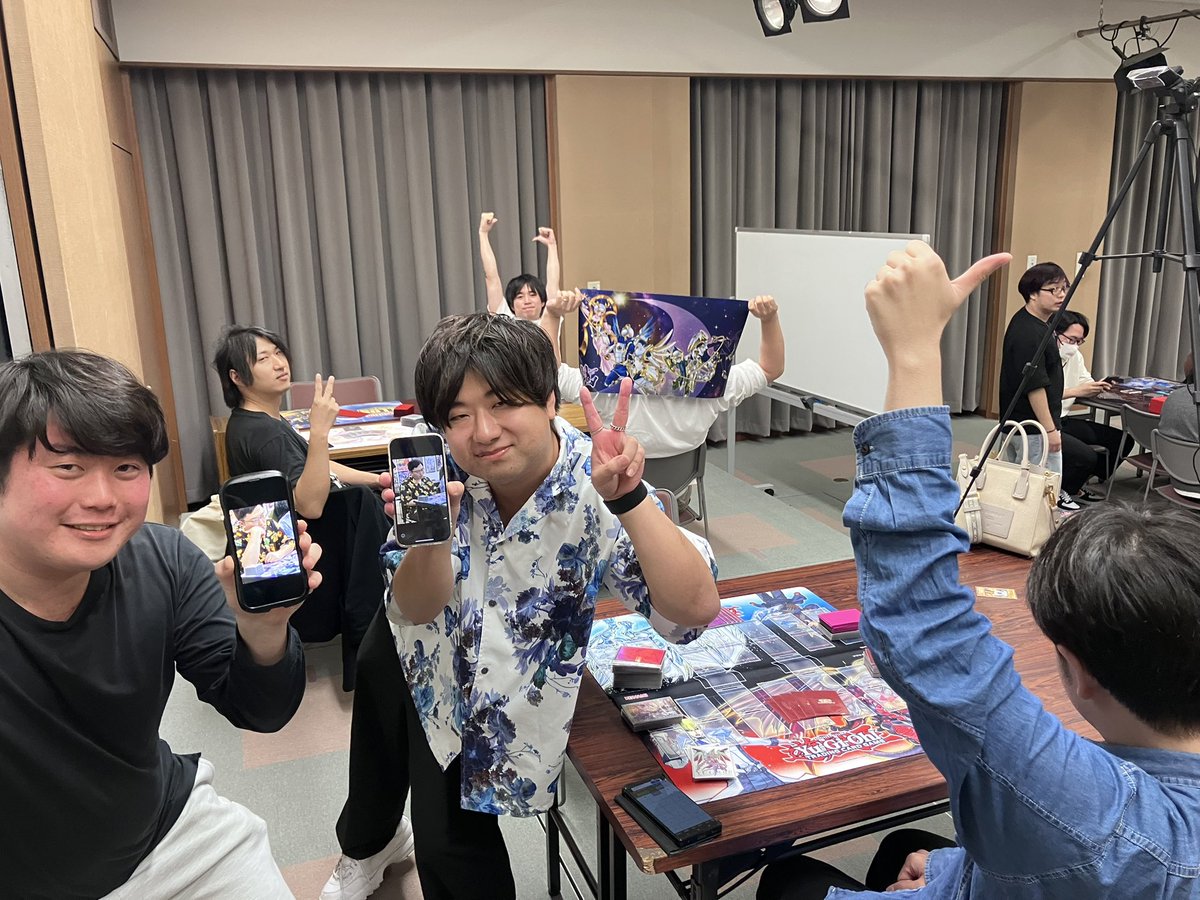 haino_cs's tweet photo. 第10回はいのCS(3人チーム戦)

決勝戦(左)
福山ランチ
vs
藤本組

3位決定戦(右)
キャリーされたい
vs
リベンジマッチ

クライマックスです🔥 https://t.co/pIqoq4eDkg