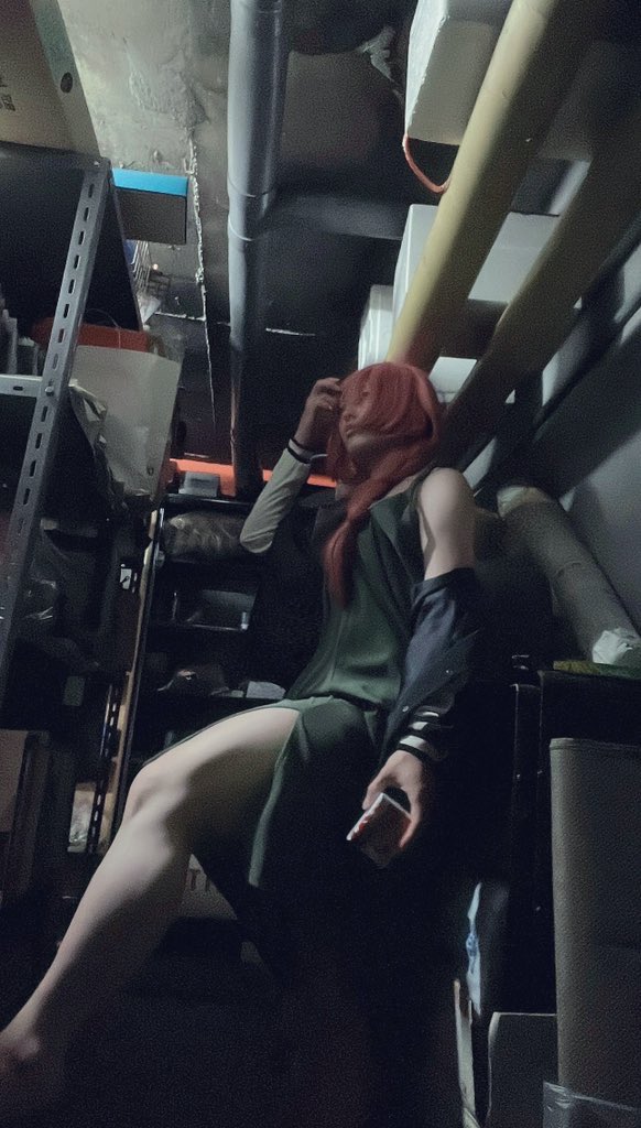 Nomad_sasami's tweet photo. #BocchiTheRockCosplay https://t.co/BbEiPqBe2x
