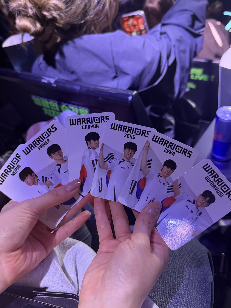 Happpy_Guma's tweet photo. #한생트친소 #HLE트친소

요즘 트친소가 유행이라길래 막차 탑승합니다 같이 제카제구딜 하실 분 구해요🧡 시간날때마다 직관 다니는 편입니다ㅎㅎ https://t.co/krEwlKk6dt