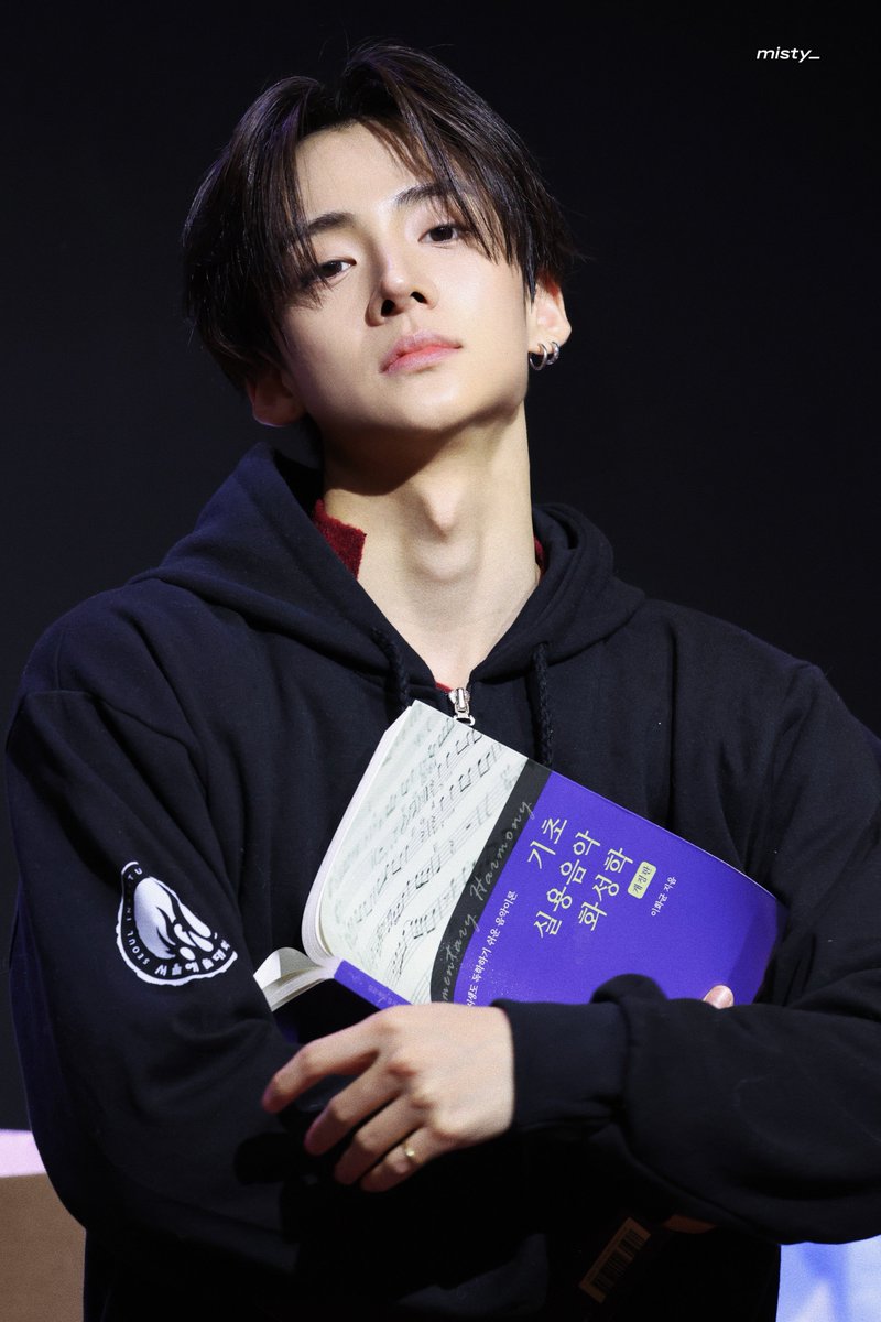 mistyleesangwon's tweet photo. 261003

#상원 #이상원 
#SANGWON #LEESANGWON 
#ALD1  #ALPHADRIVEONE https://t.co/vmsyZ29UqU