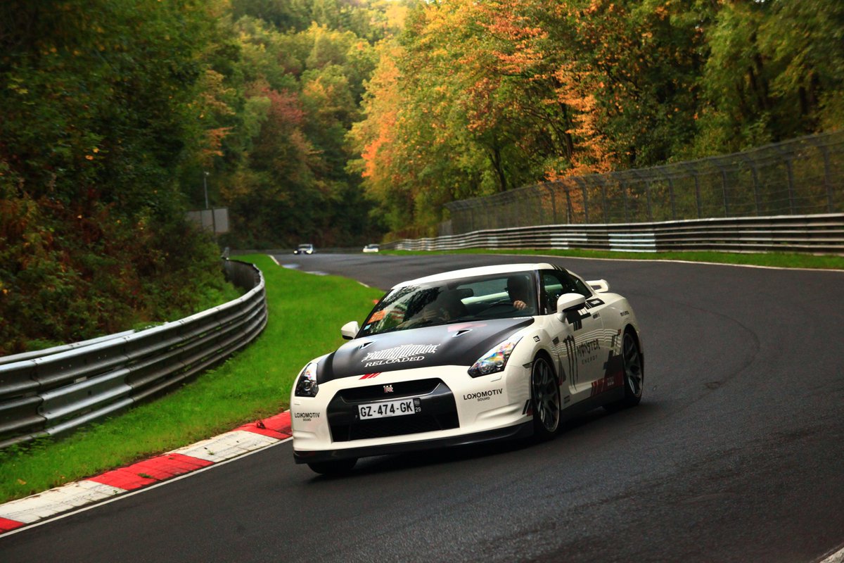djemloup's tweet photo. First time on the Nurburgring with @cwoodsdean, super fun expereince, would love to go again with more friends ! https://t.co/YGIKq6ky4B
