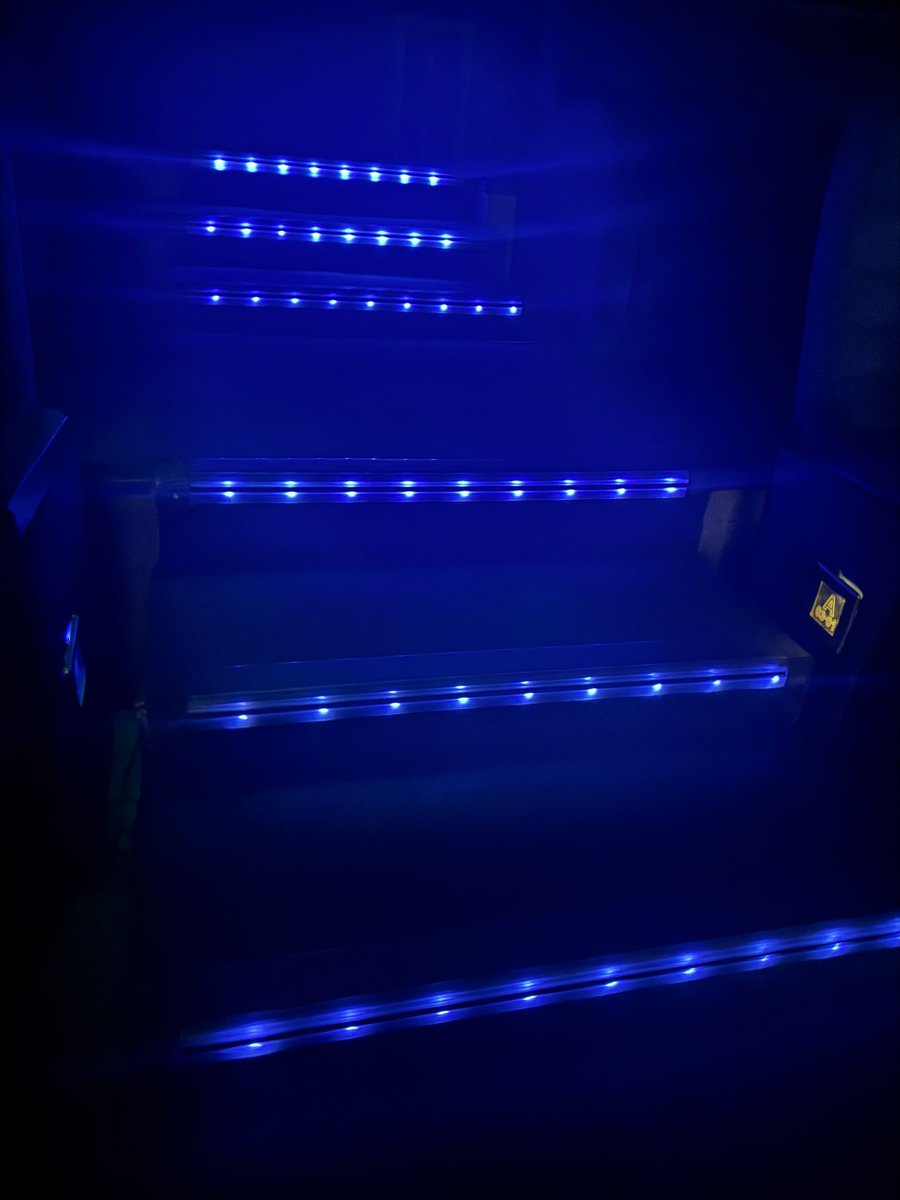 callandslide's tweet photo. Movie theatre btw https://t.co/z88F13gPEo