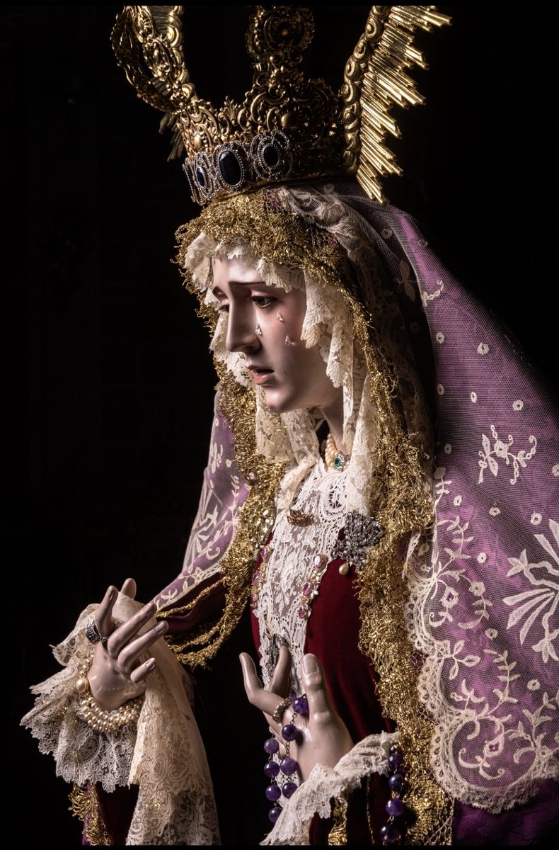 SAMORYESPERANZA's tweet photo. "Madre Infinita del verbo encarnado, que nunca me aparte de tu lado, siempre de tu mano sostenido, siempre de tu mano protegido".
📷 @DaniAstorgaPH
@DiocesisMalaga #AmoryEsperanza #CofradíasMLG #cofradiasAND #cofradias #MadredeDios #VirgenMaria https://t.co/QXWyr6TpJa