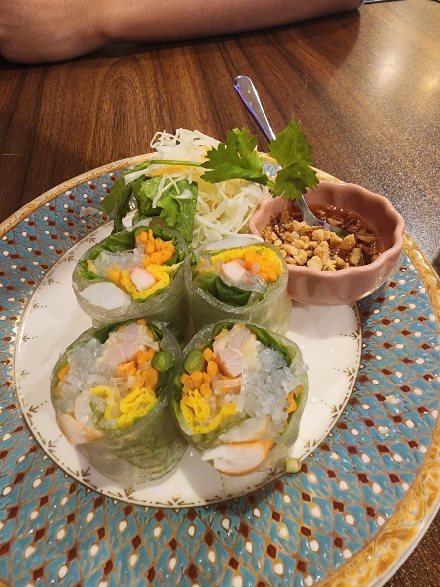 Bao3san's tweet photo. 息子がガパオライスを食べたいと言ったので『Thai Kitchen TENROKU』行ってきた🤤

 https://t.co/VoPvepy3nb https://t.co/i9HF9uA3f3