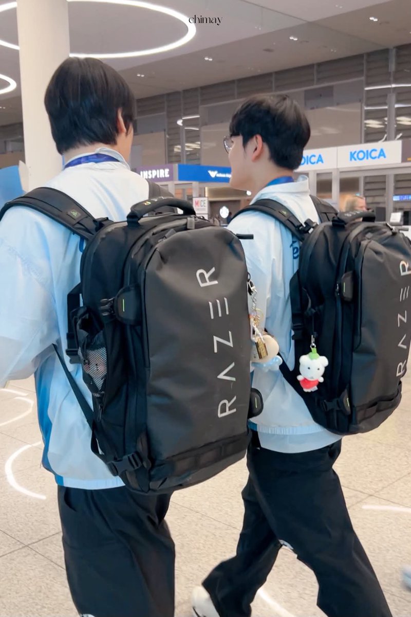 Zkys_Mori's tweet photo. 🐻🦖 https://t.co/8TIdTJgy6C