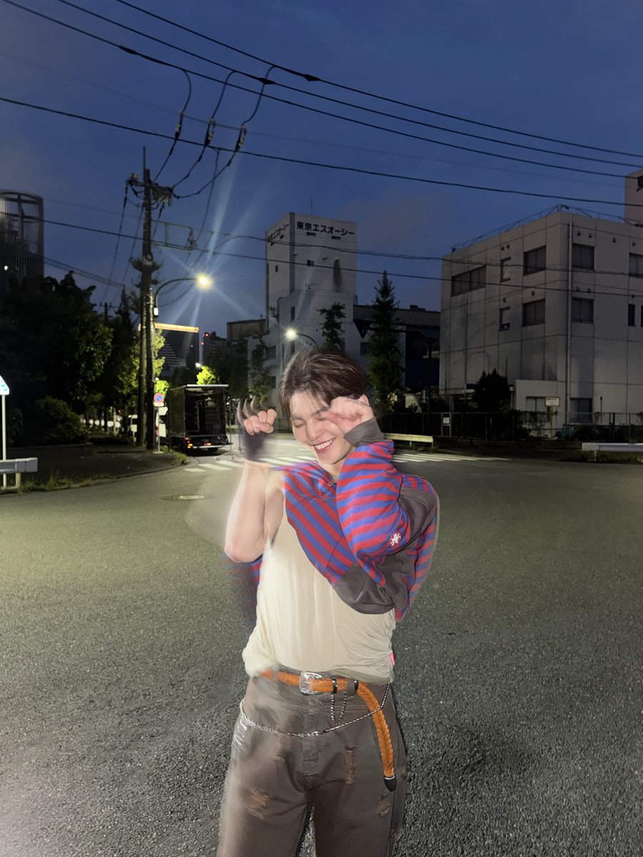 fmy_0821's tweet photo. 「HIGH BEAM」 off shot📸

#XngHan_Xoul #XngHan #スンハン
#XngHan_Xoul_HIGHBEAM https://t.co/lMIpWLIymC
