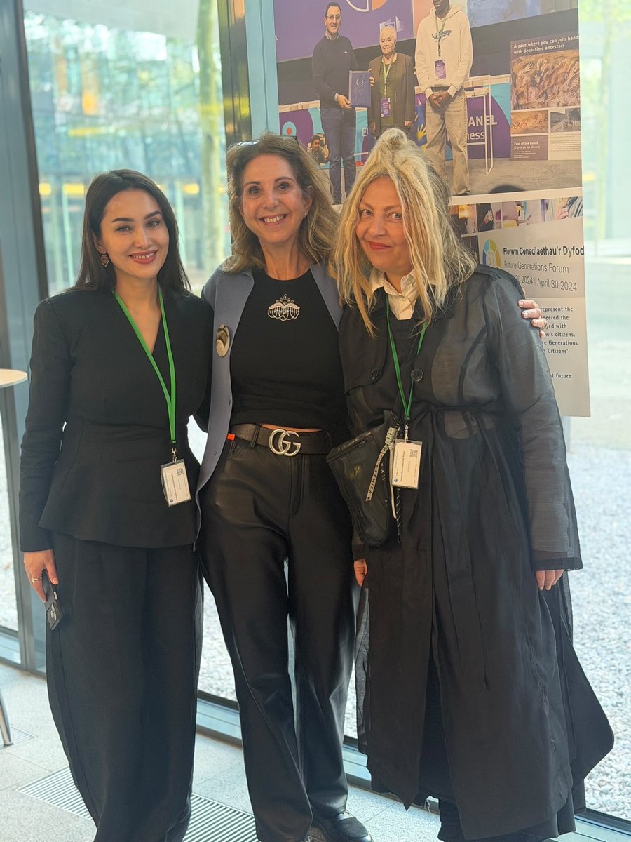 Yelena214's tweet photo. It was yet another Cultural Diplomacy Soirée on the 17th of September, which took place at the premises of Holland House Brussels, where we were feateryrung the works of a fashion designer Farzona Zubaidova, a founder of LETTERA company from Tajikistan! She told about her story! https://t.co/O2v50LMoqb