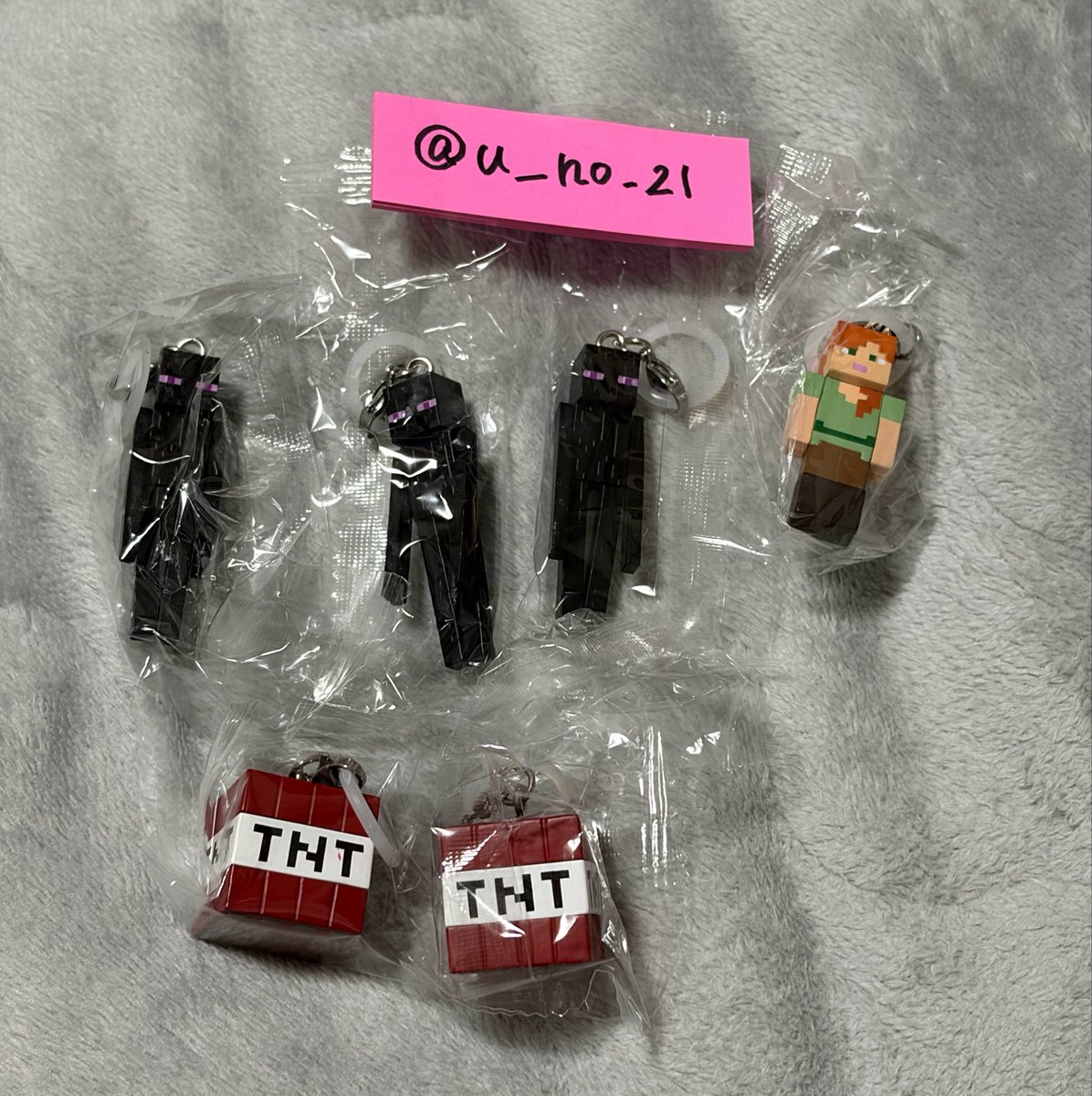 u_no_21's tweet photo. @Nd7U0 マイクラTNTを2個所持しております。
はなかっぱのももかっぱちゃん、アゲルちゃんと交換していただくことは可能でしょうか?ご検討頂けますと幸いです。よろしくお願いいたします。 https://t.co/JCFANcTotZ