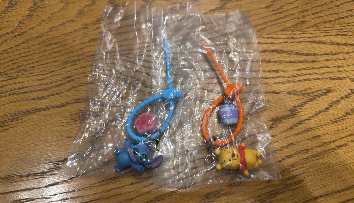 rin_09m08e's tweet photo. ディズニー　カラフルマルチチャーム2
交換

【譲】スティッチ、プーさん
【求】ベイマックス＞ニック

郵送or都内手渡し希望です。

お気軽にお声掛けください！ https://t.co/vJMmw7wBlc