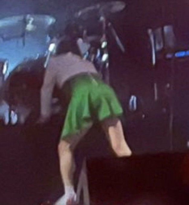 meowing_deer's tweet photo. ok i'm sorry i AM a pervert and i do enjoy these types of photos 😢😢 https://t.co/fUts6pC1gJ