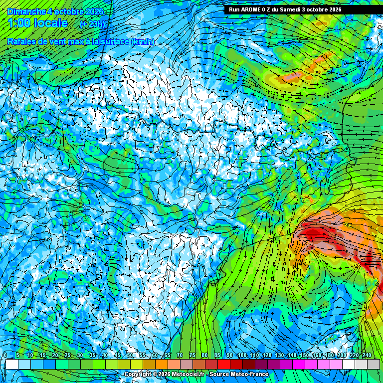 alexmegapc's tweet photo. ❌❌❌❌ Molta atenció a partir d'aquesta tarda, però sobretot durant la matinada i primeres hores del matí. Tornem a estar en una situació d'aiguats torrencials on alguns models ens posen acumulats que, fins i tot, podrien superar els 200 litres o més entre les comarques barcelonines i gironines. Serà, sobretot, a partir del vespre i la matinada de diumenge; les hores en què, si els models no fallen —i tots més o menys apunten en la mateixa direcció—, els aiguats poden ser tremendos.
Observeu en el mapa de ratxes de vent com dibuixa, just davant la costa central, un ull ciclònic amb vents molt forts i, per tant, vorticitat. Però l'interessant, per dir-ho d'alguna manera suau, i des del meu punt de vista el que li pot donar perill i aiguats molt i molt forts, és que en altura, a nivells mitjans i alts (850 i 500 hpa), tindrem petits nuclis càlids que donaran una força d'ascensió a l'aire càlid i humit molt i molt fort, com veieu en la xemeneia d'ascensió, amb aiguats fortíssims.
Resumint:
Matí: Ruixats al sud de Catalunya (plourà sobre mullat a l'extrem sud i a les comarques tarragonines).
A partir de la tarda: Xàfecs i tempestes des del mar cap a la costa que aniran agafant el prelitoral i que podran afectar qualsevol punt de Catalunya.
A partir del vespre, matinada i primeres hores del matí: Aiguats torrencials des de la costa central a la nord, entrant cap al prelitoral, amb acumulacions que podrien situar-se entre els 200 i els 300 litres. Una burrada. Tenim avisoso vermells meteocat i aemet. #meteo