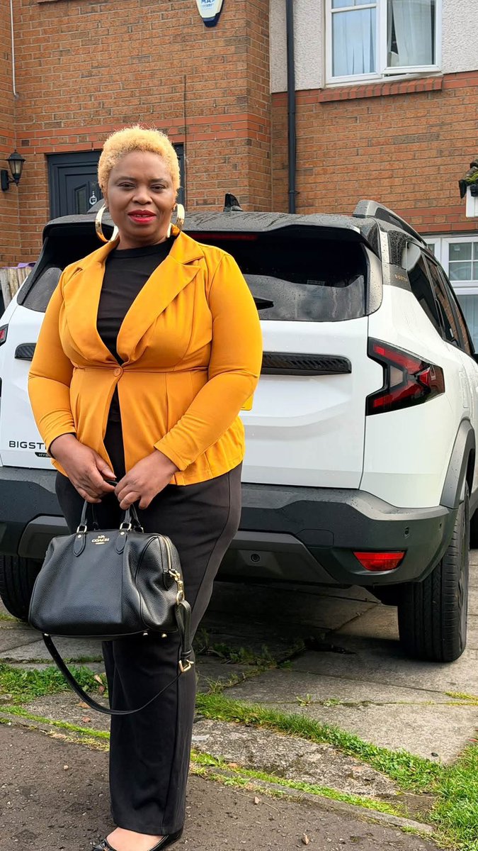 nkechi_first's tweet photo. Good night Berlin, good morning Glasgow. Thank God for journey mercies. I’m up and ready for the day. #nkechifirst https://t.co/Y2dwzNk03G