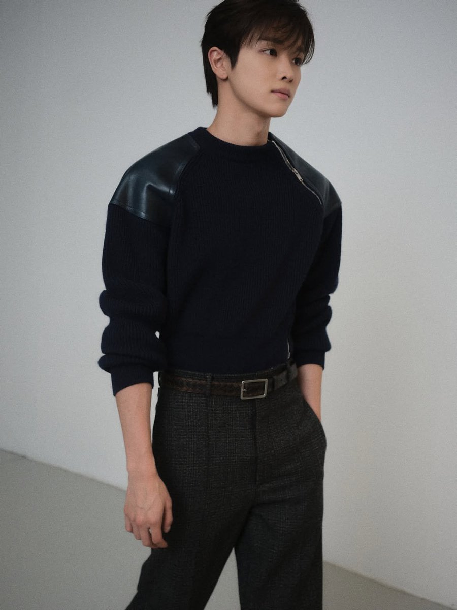 SUNGCHANTEAM_TH's tweet photo. Daily Hashtag BR for SUNGCHAN

🎯: 50+ RT&amp;REPLY  

라이즈 성찬 우리는 너를 사랑해
라이즈 성찬 최고의 래퍼
라이즈 성찬 최고의 가수
라이즈 성찬 최고의 댄서
라이즈 성찬 모든 면에서

#BottegaVeneta
#RIIZE #라이즈
#SUNGCHAN #성찬
#ซองชาน #ソンチャン
@RIIZE_official https://t.co/SneY2wybiE