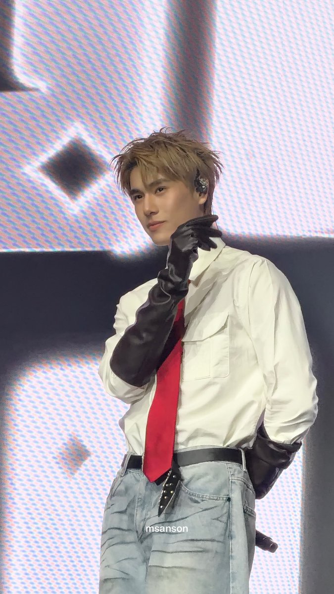 Msansonnnn's tweet photo. Black card โคตรอันตรายครับบ
ผมเดรสสสสสส card♦️♣️♠️🃏

#2026Phuwin1stFanconinIndonesia
#phuwintang https://t.co/bJxKpXQadk