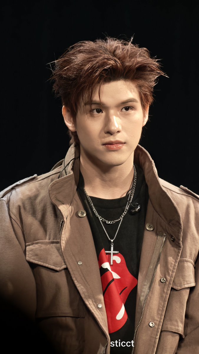 sticct's tweet photo. สกายหล่อมากกกกก ช่วยด้วย

SKYNANI MEROI IN TOKYO

#SKYNANIxFANDAY36INTOKYO https://t.co/nwNzJc1Qqe