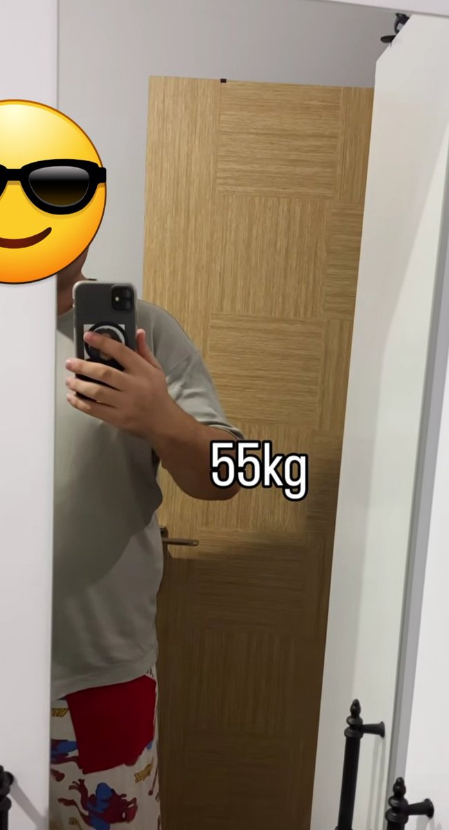 ankarakamp's tweet photo. 110 kilodan nasıl 55 kiloya düştüm gösteriyorum 🫣🤭🤣🤣🤣 https://t.co/FGE4TvJSFf