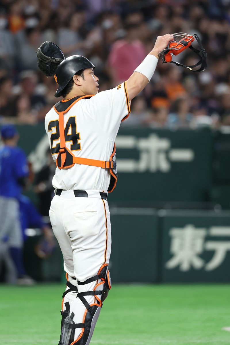 TokyoGiants's tweet photo. 【一回表】巨人 0-0 DeNA

盗塁を刺す #大城卓三 選手👏 https://t.co/hd2Vcw8NKE