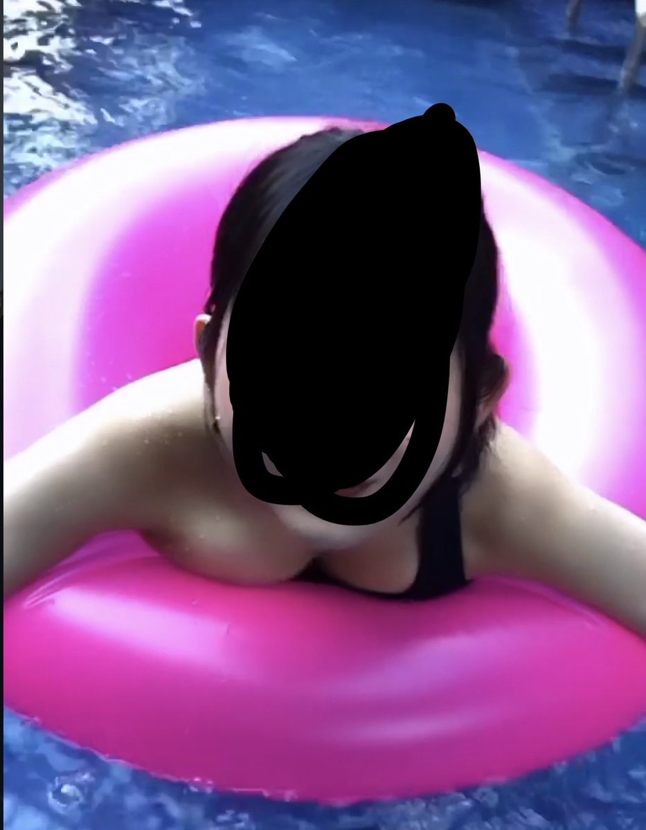 nozomi127's tweet photo. この水着ガッツリおっぱいポロンした笑
 #裏垢女子   #裏垢男子と繋がりたい https://t.co/2YbQMLjGqz