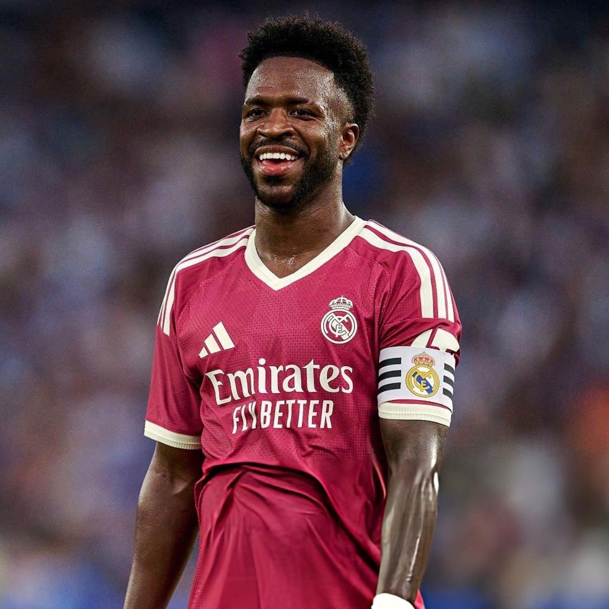 MadridXtra's tweet photo. 🗣️ Davide Ancelotti on Vinicius: “What can I say about Vini… He scored in two Champions League finals with us. I can only be grateful to him. 

It’s no coincidence that all his teammates love him. It’s because he is selfless. He never misses a training session. 

He doesn’t hide, he doesn’t play games, he never holds back any effort, and he doesn’t say, "I’ve got a bit of pain, so I’m not training." 

He is always there for the team. The players know that, and that’s why he is so well-liked.” @diarioas