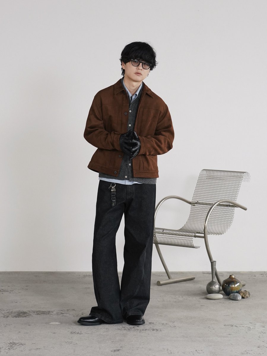 genji_official_'s tweet photo. 冬、スマホ出すたびに手袋外すのって地味にストレスじゃない？

WYMで作った初のレザーグローブ
本革でスマホ操作もできるからそのストレスが無くなる…
シープレザーで手にも馴染んで¥5,500

ZOZOTOWNのWYMにあります🤌 https://t.co/kHGFQ24uLA