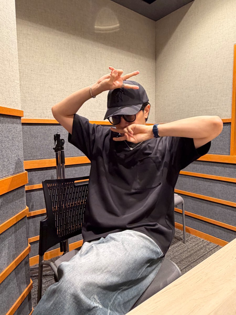 ntowa78MHz's tweet photo. 本日はソウル公演真っ最中ということで
ちょうど一番盛り上がっている頃でしょうか⭐️
エヌトワも #ソウルエナジーMAX でお届けします💪

そして明日開催されるソウル公演ライブビューイングの楽しみ方講座もお楽しみに🎞️

radikoはこちら⏬
https://t.co/gXO9bfmE0W
#radiko #京成電鉄 #鬼事 #エヌトワ #遊戯王