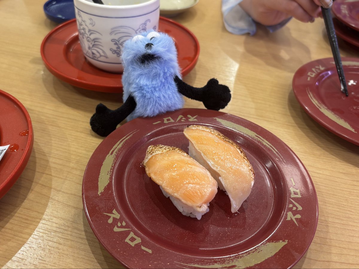 c19970609's tweet photo. 超可愛啦！
鮭魚還是好好吃 https://t.co/daRVDwUSat