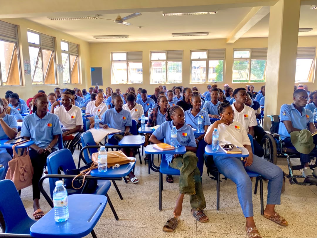 MCFMakerere's tweet photo. Speaking to Cohort 9 Scholars, our alumna Rosemary Adongo encouraged the students to think positively and be intentional about what they watch and listen to, noting that the content they consume can shape their mindset, choices and outlook on life. https://t.co/ItkHn4Pbs3