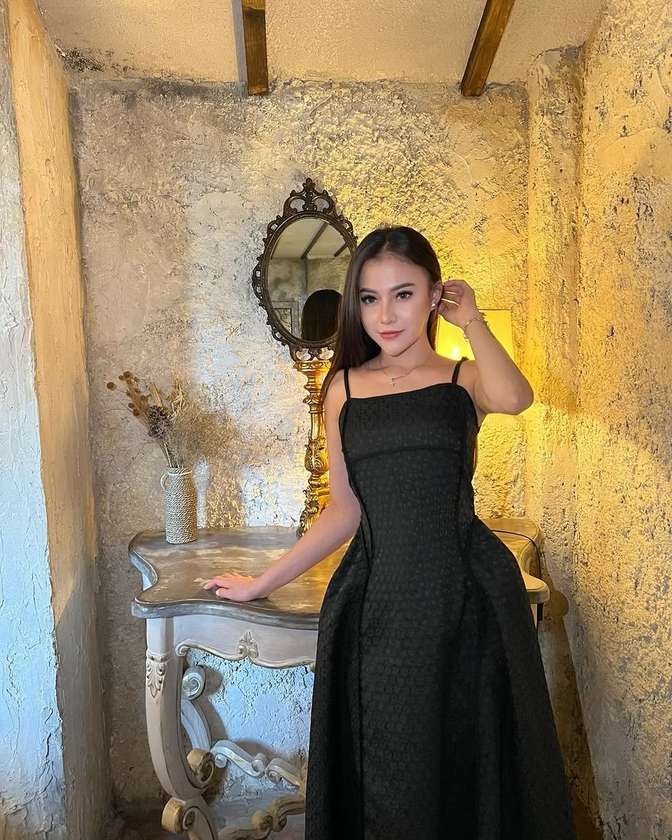 mumbartap's tweet photo. massage malam ini bisa yaa beb🌹 https://t.co/HnvDXBdeB2
#serang #banten #PIJATFULLBODY #massagebodytobody #housetour #availbanten https://t.co/BH1azPNSWG