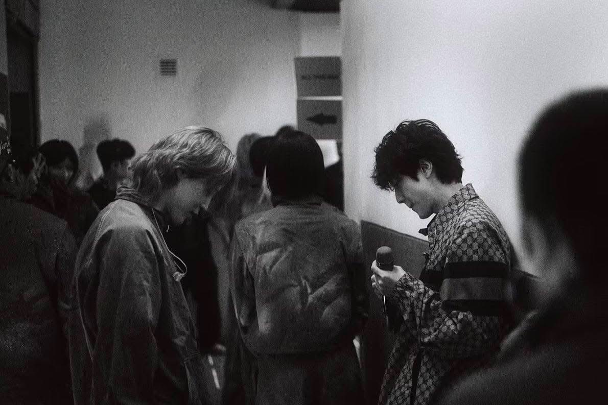 MaikhinhtayMk's tweet photo. Jimin on Jungkook’s Insta 🥺

🐰 Dropped my Leica and the lens got blurry :( https://t.co/ZJhFBc8fcO