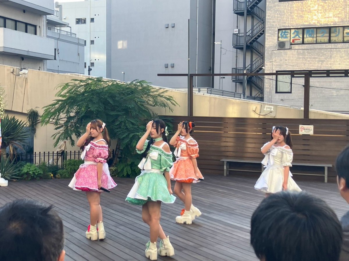 menkoina_tohoku's tweet photo. 『上大岡アカフーパークわくわくアイドルライブ』
お越しいただきありがとうございました🌈

花鈴と花音は久しぶりの参加🩷🤍
夢子とすいは初めての参加💚🧡

みなさん優しくてのびのびやらせていただきました✨

東京遠征1日目‼️
このまま頑張ります💪
（初日は横浜ですがまあそこは🤫）

#めんこいな東北