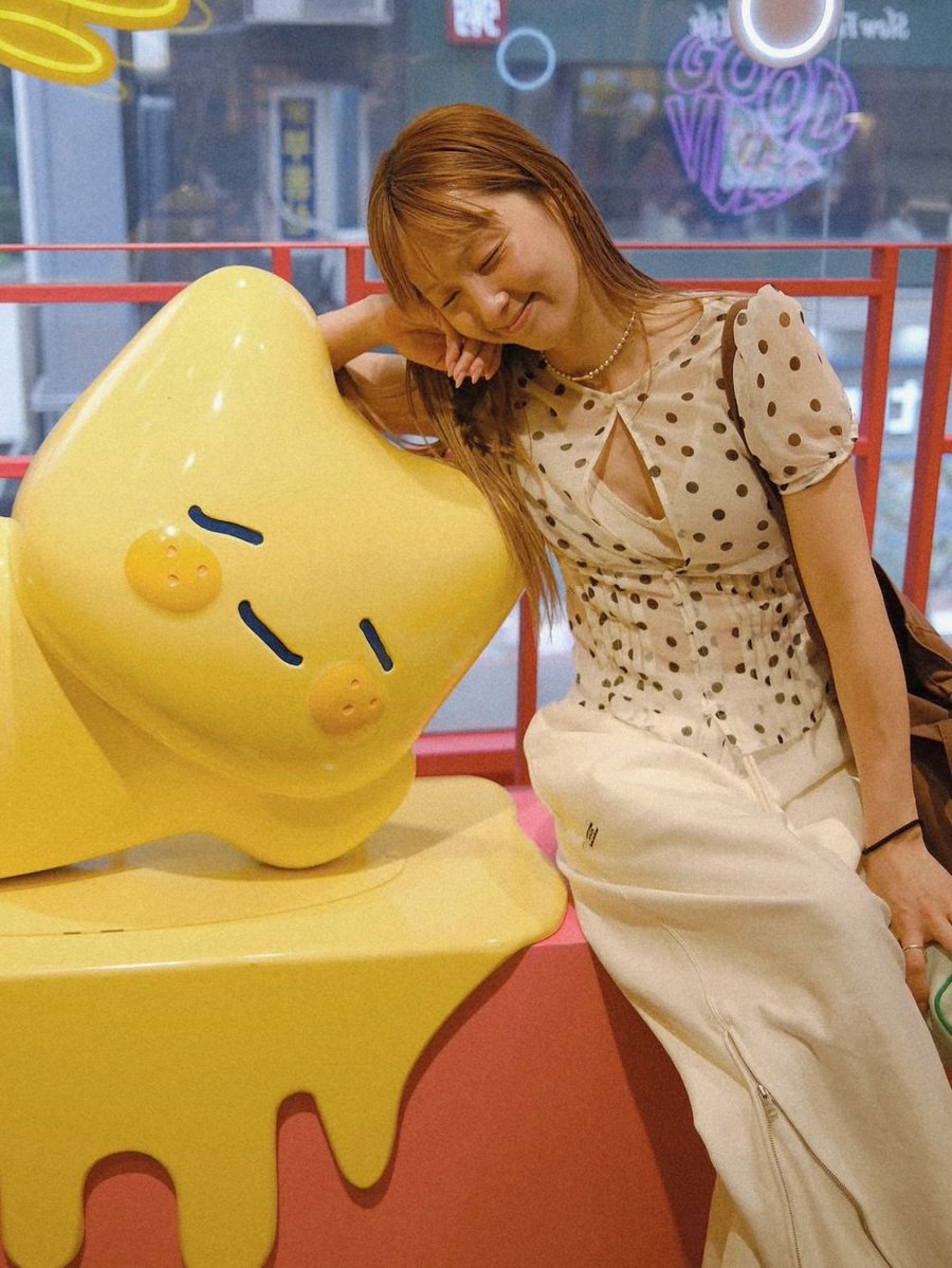 nandoestofados's tweet photo. Dream amiさん(38)、このお写真ちょっと具が見えてないか……？💕💕 https://t.co/XEVTTxeXvN