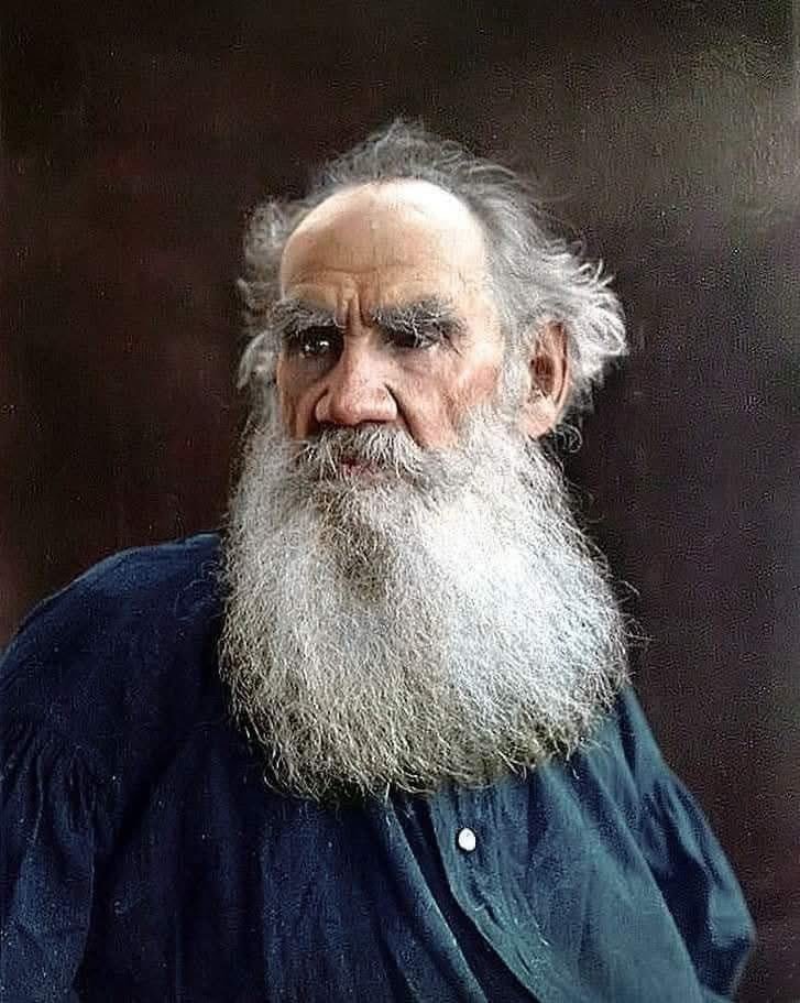 vanmutoka1's tweet photo. « Les gens ne voient pas la souffrance des autres, surtout s'ils en sont eux-mêmes responsables.»

Léon Tolstoï https://t.co/l9s7wga9aB