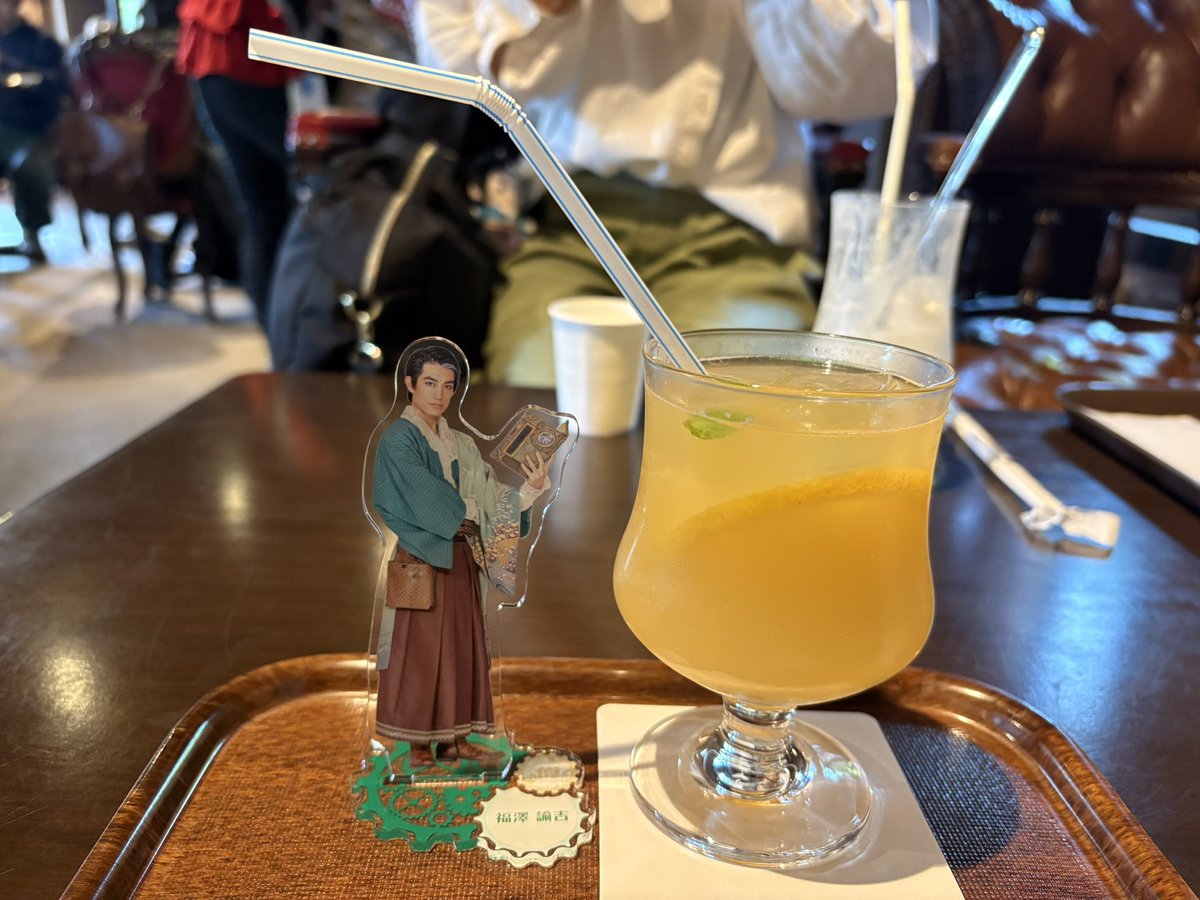 acha1207's tweet photo. 2026.10.03 初ひとり帰村！
諭吉先生に会いに行ってきました💚
卒業ぶりの諭吉先生を浴びて感無量🥹
共に無事お写真も撮れたし、村友さんにも優しくして頂きソロ時間なく楽しめました！
偉人の歴史も初めて受けれてめちゃくちゃ面白かったです！！
明日も会いに行きます！！
#諭吉先生目に優しい https://t.co/WD3ACtMgPy
