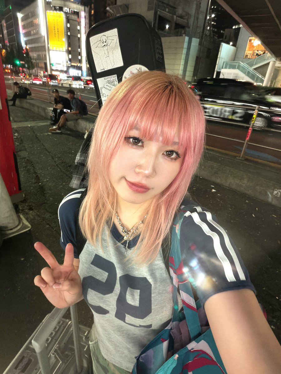 she_is_light_'s tweet photo. 今日も駆けつけてくれてサンキューでした🫶✨
いろんな出会いが楽しい新宿🎀
過去一いい音質でできてご機嫌やわ https://t.co/hR2Y7wq1UF