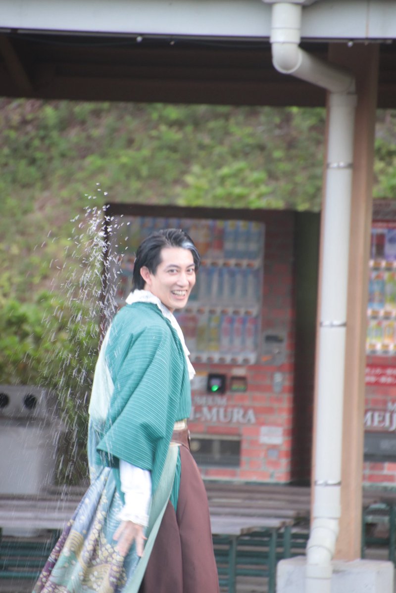 acha1207's tweet photo. 2026.10.03
モーセのように水を避けずに進む諭吉先生
#明治偉人隊
#諭吉先生目に優しい https://t.co/ifeq5OYLnJ