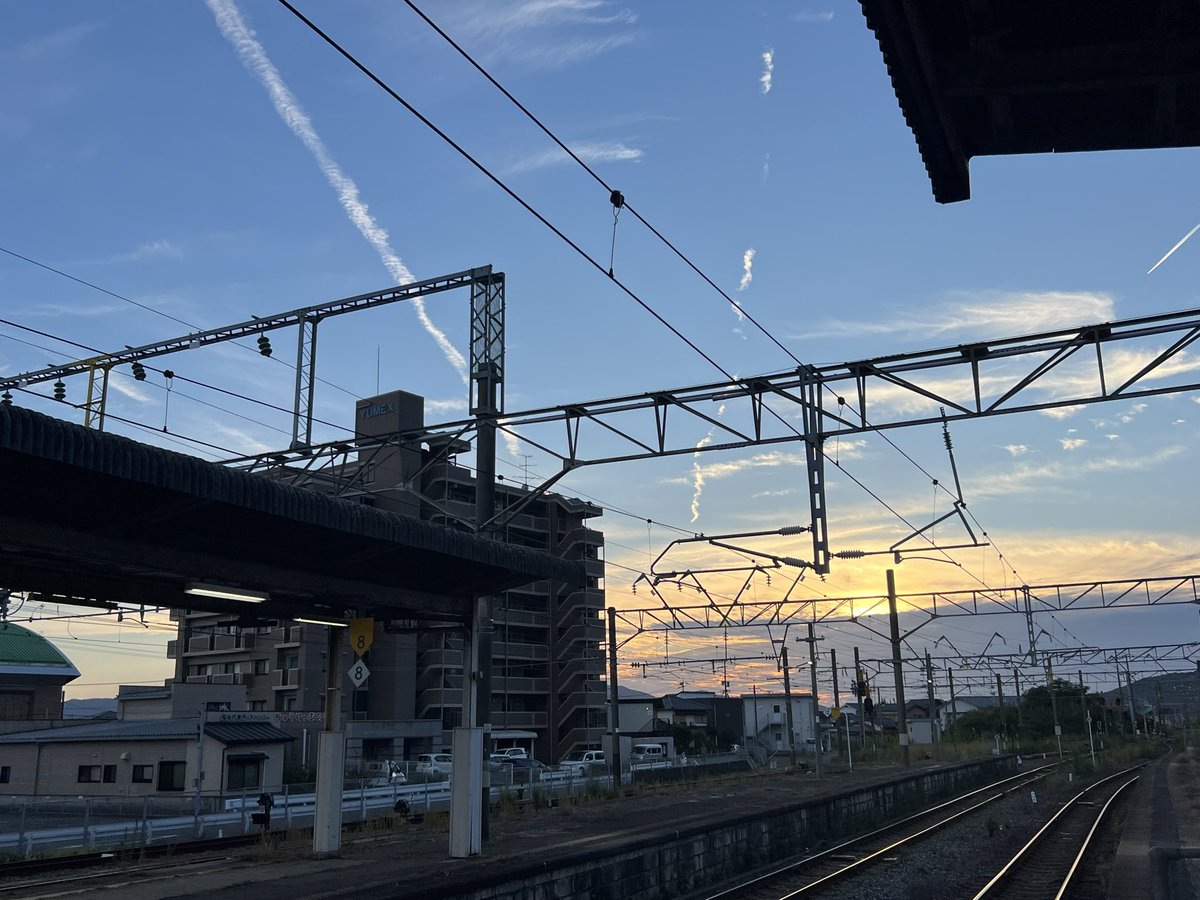 welshfukuoka's tweet photo. 武雄温泉駅に着いて在来線に乗り換え。
乗り放題おしまいでようやく帰路に着きます。

#gowest4 https://t.co/MmOhCe5Wwv