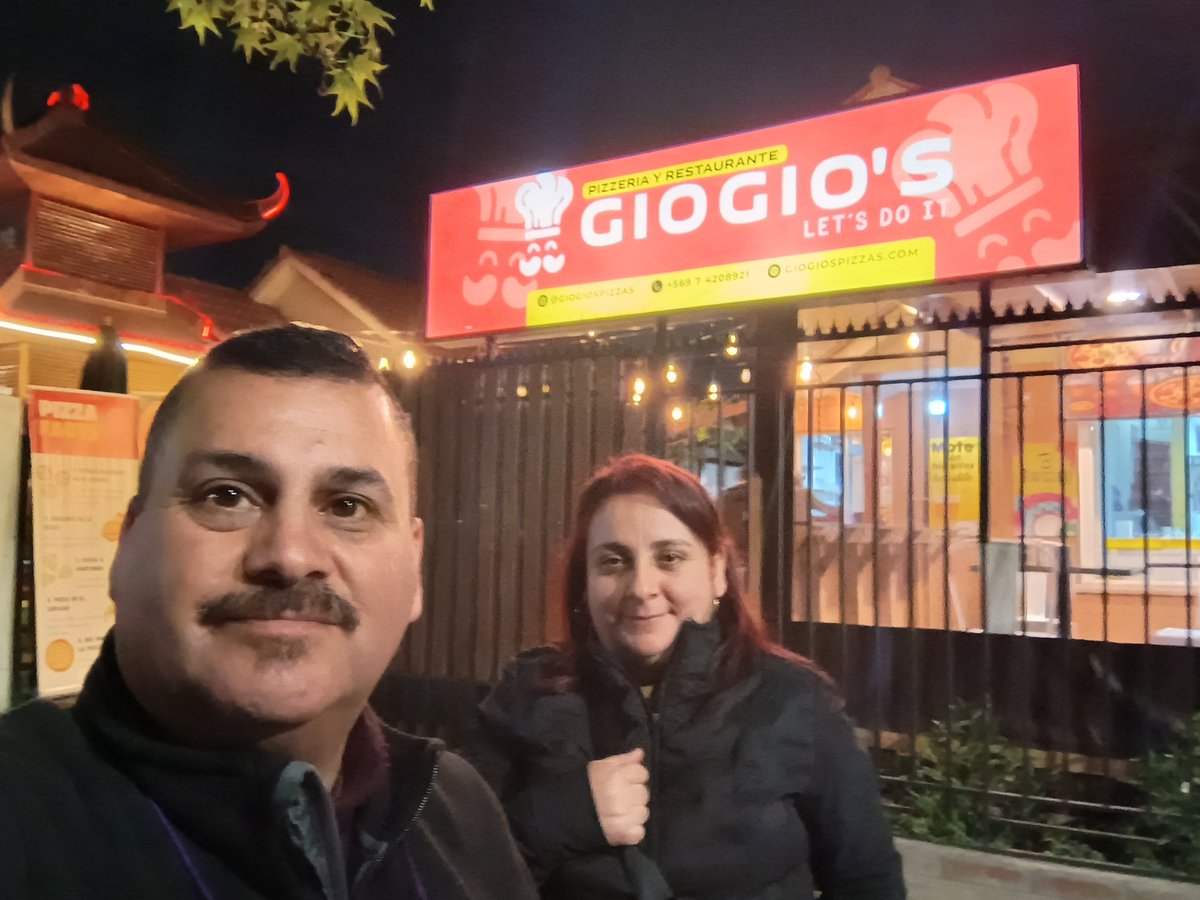 boban717's tweet photo. Aunque sea un momento..... ese es.... junto a mi bella MK ⛈️👩🏻‍🔬❤️🦂🖤 https://t.co/i6fRrkrpMz