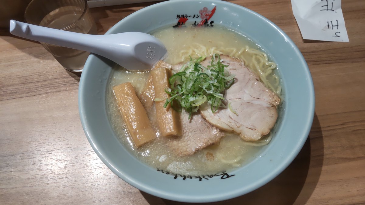 INA670131's tweet photo. 梅光軒の「塩ラーメン🍜」
北海道のラーメンは美味し👍 https://t.co/VZIsw2ZHuN