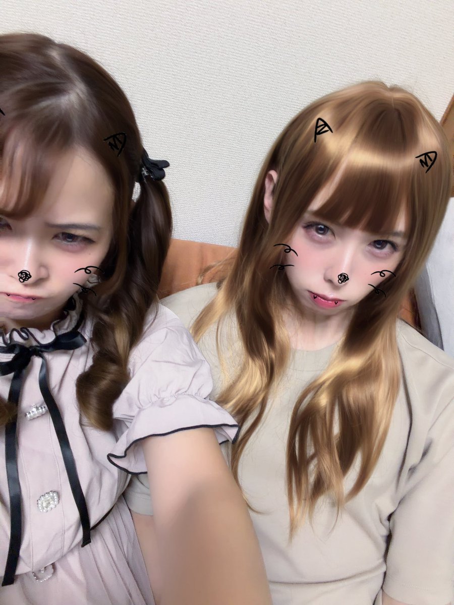 Utano_Rinmaru's tweet photo. 彼ピキリンに、ウィッグつけさせて私の毎日メイクしてみたww
私より、可愛くなるのやめてもらえる？😭😭 https://t.co/HimC7HbQTG